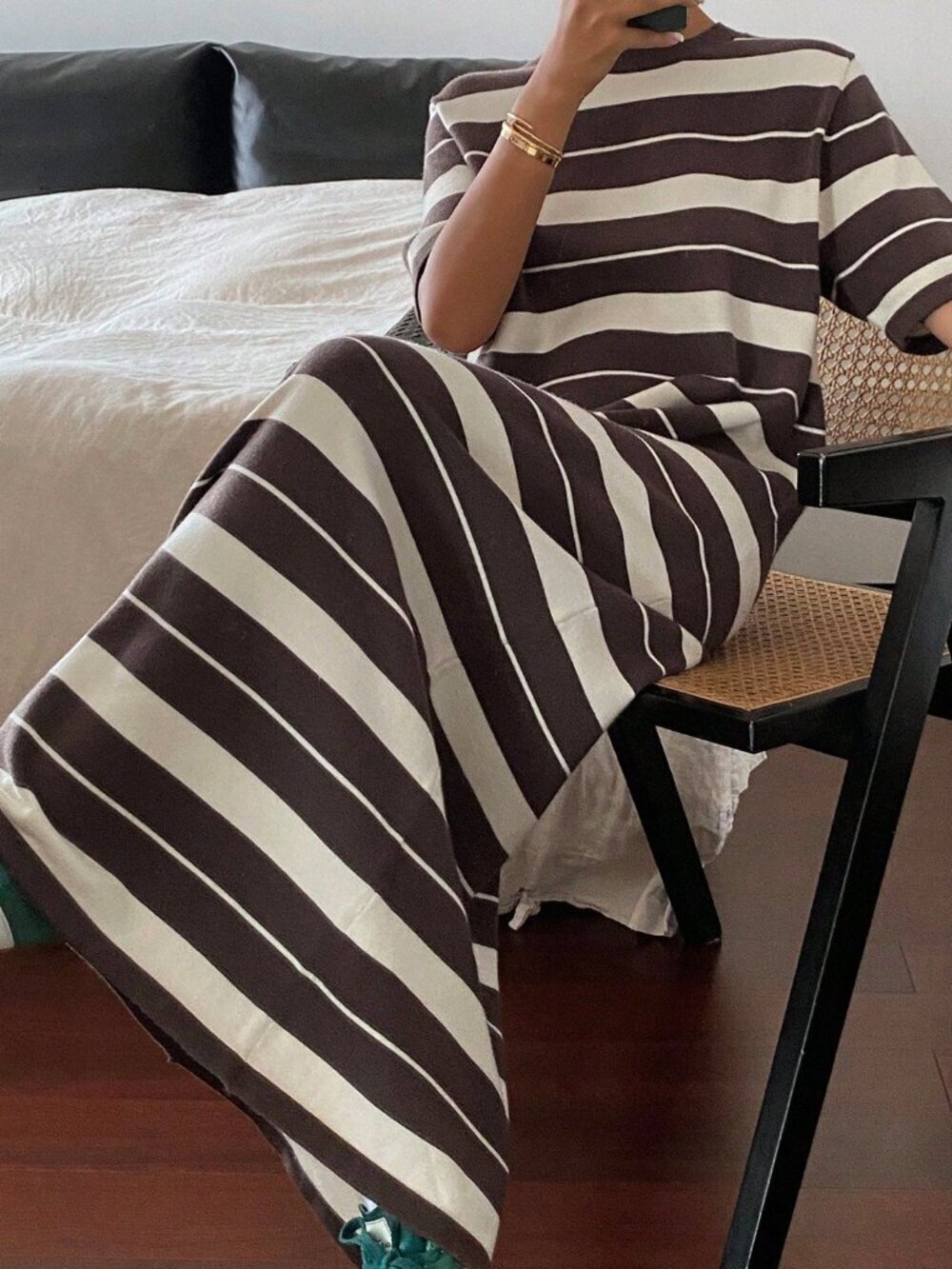 Brown Casual Women's Striped Knit Maxi Dress with Round Neck and Short Sleeves